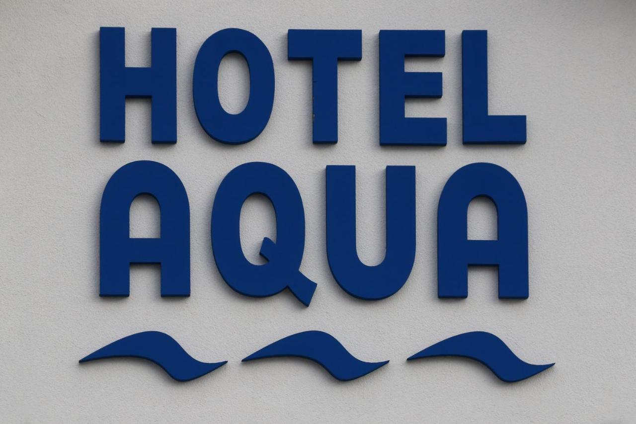 Hotel Aqua 코마롬 외부 사진